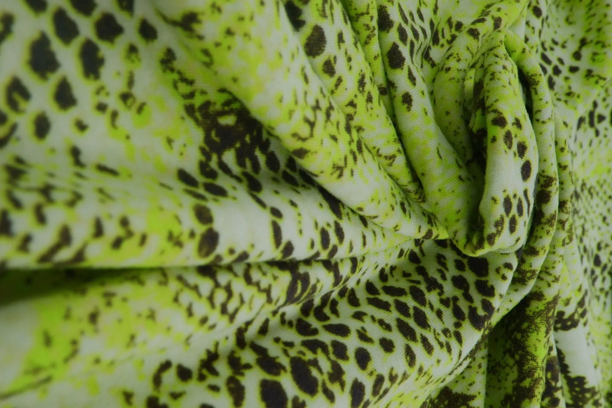 KNT2100-MS00517 LIME NEON BIKER SHORTS BLOUSE BODYSUIT CAMI DRESS DTY BRUSHED GREEN KNIT LOUNGEWEAR PANTS POLYESTER PRINT SKIRTS SNAKE SPANDEX STRETCH T-SHIRT TOPS TUNICS