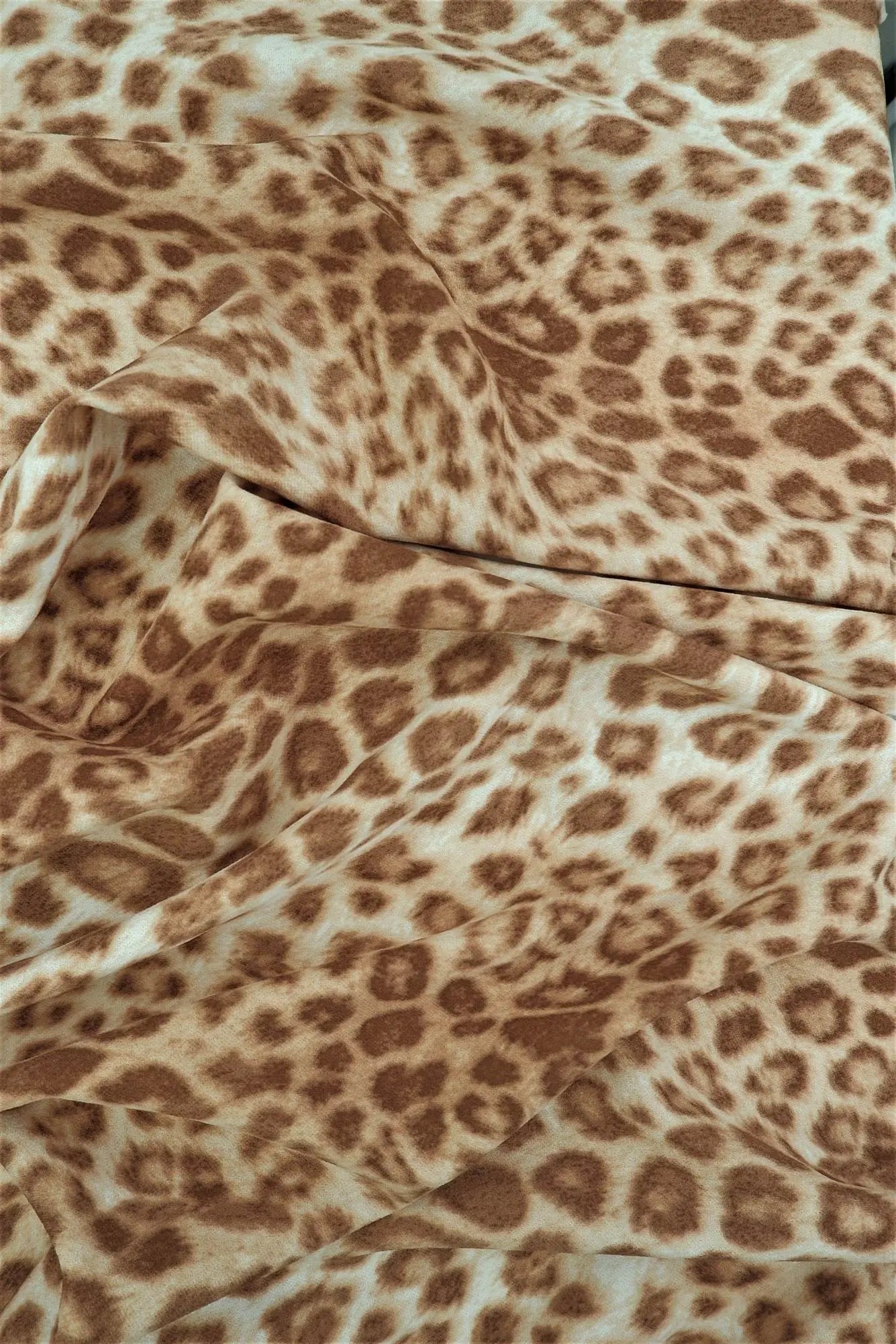 KNT3971-SE41227 TAUPE/KHAKI ANIMAL BLACK BLOUSE BROWN CHEETAH CREPE DRESS GOLD GREY KNIT LEOPARD POLYESTER PRINT SILVER SKIRTS SPANDEX STRETCH TECHNO TOPS WHITE