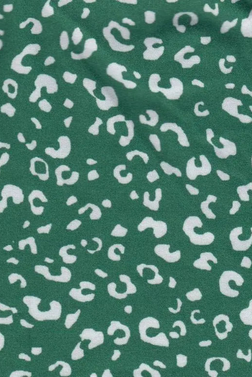 KNT2100-MS11199 GREEN ANIMAL BLOUSE BODYSUIT CAMI DRESS DTY BRUSHED GREEN KNIT POLYESTER PRINT SPANDEX STRETCH T-SHIRT TOPS TUNICS WHITE