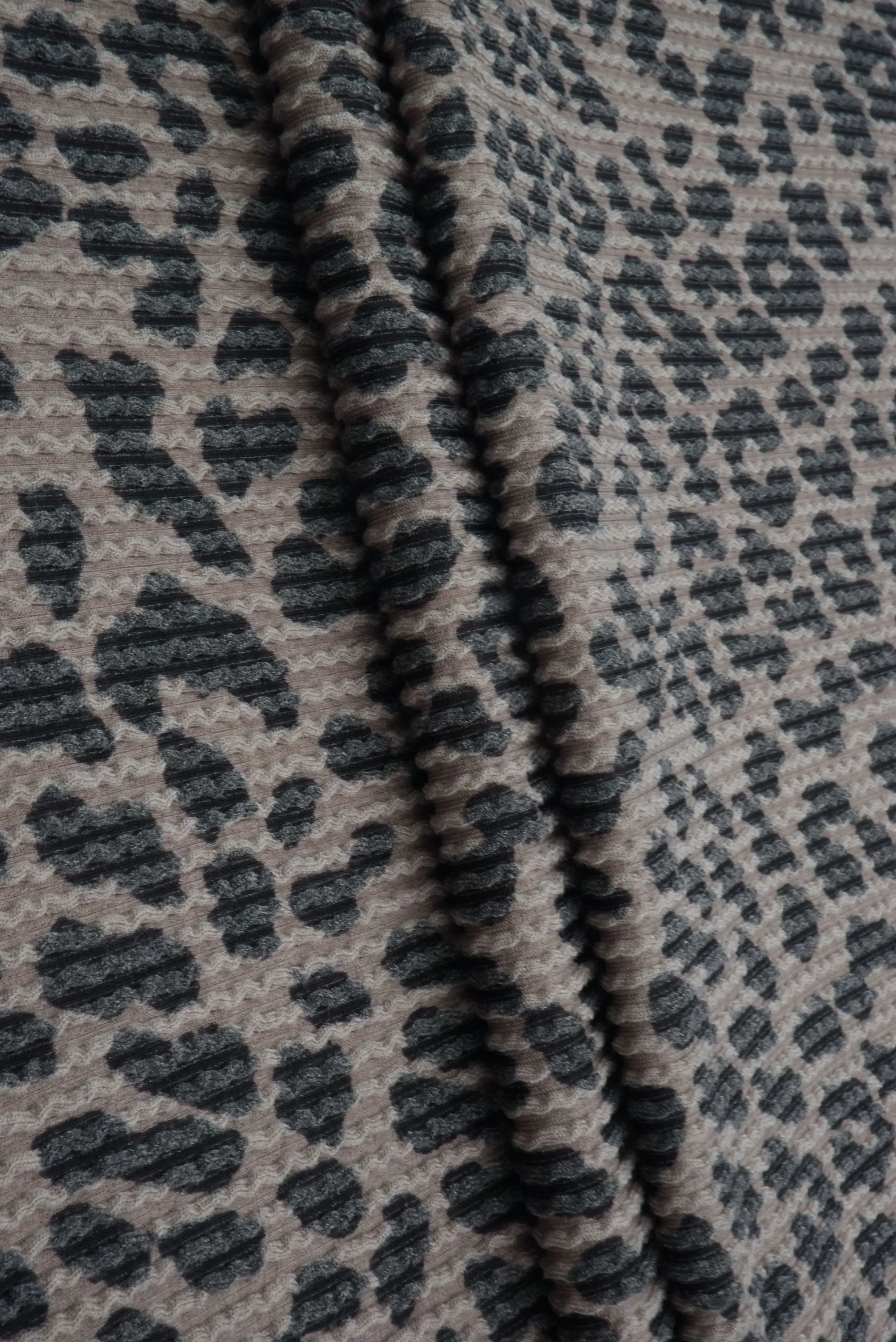 KNT4463-S304102 CHARCOAL ACTIVEWEAR ANIMAL BODYSUIT DOUBLE KNIT DRESS JACQUARD PANTS POLYESTER RAYON RIB SKIRTS SOLID SPANDEX STRETCH URBAN