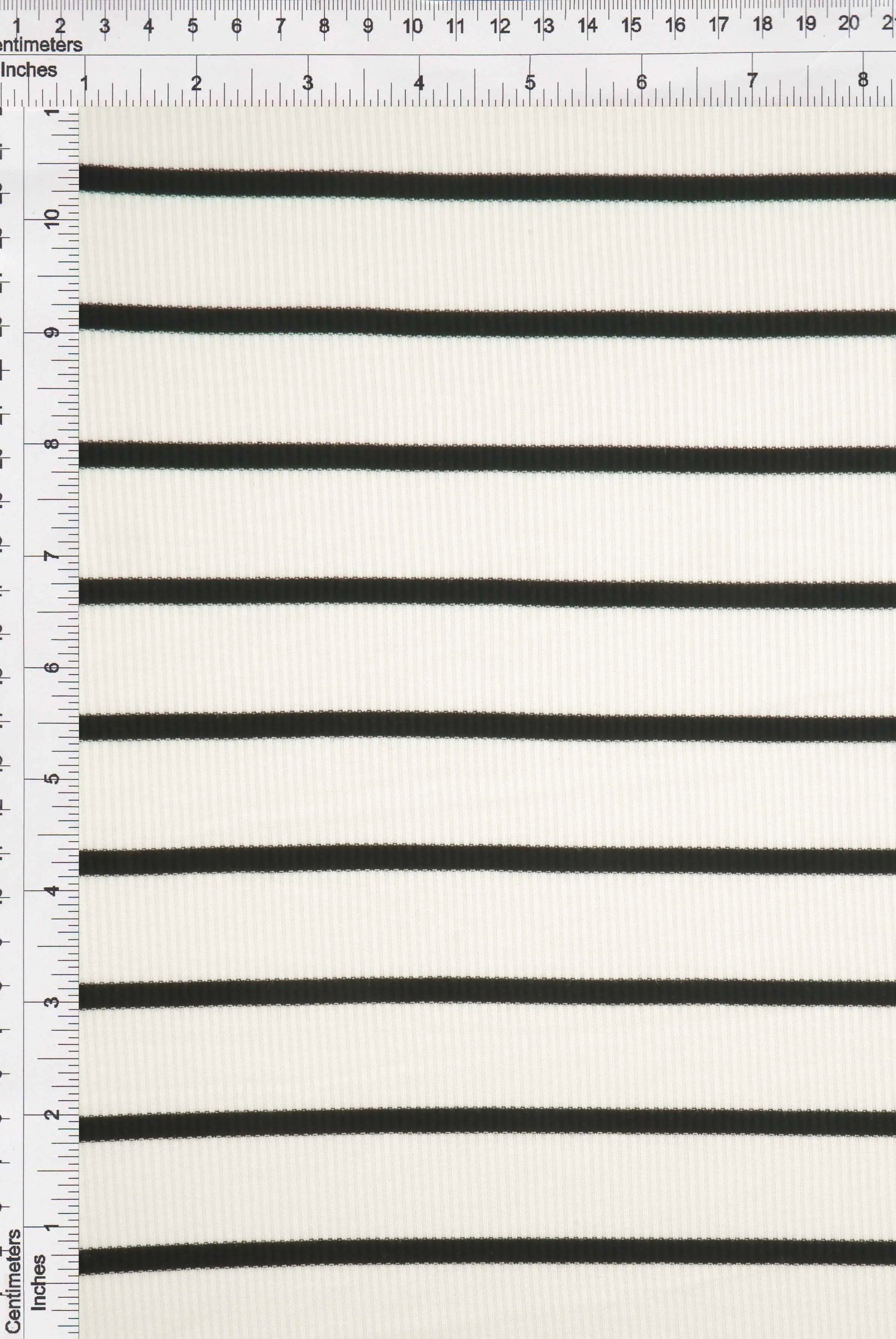 KNT4641 IVORY/BLACK KNIT