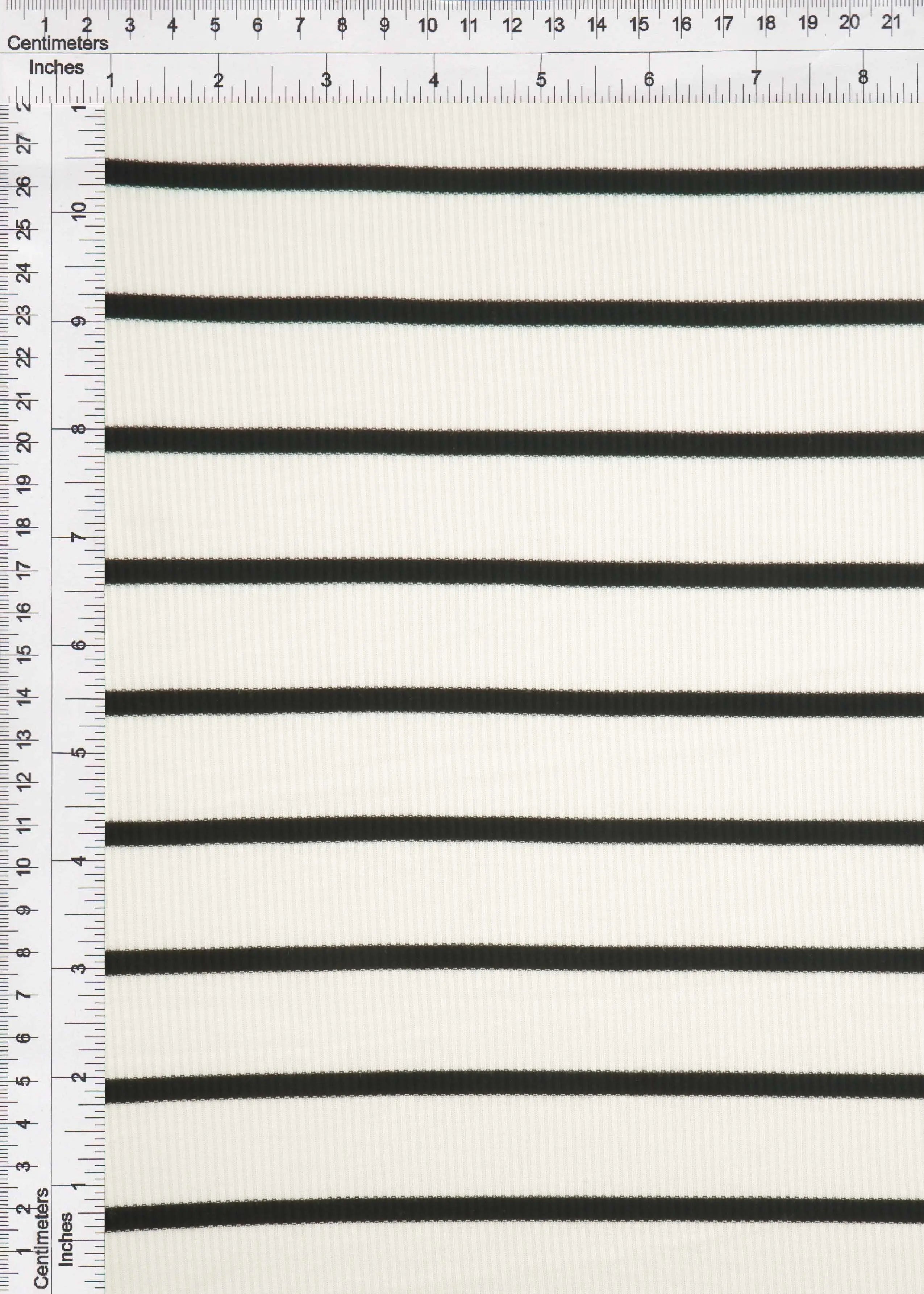 KNT4641 IVORY/BLACK KNIT