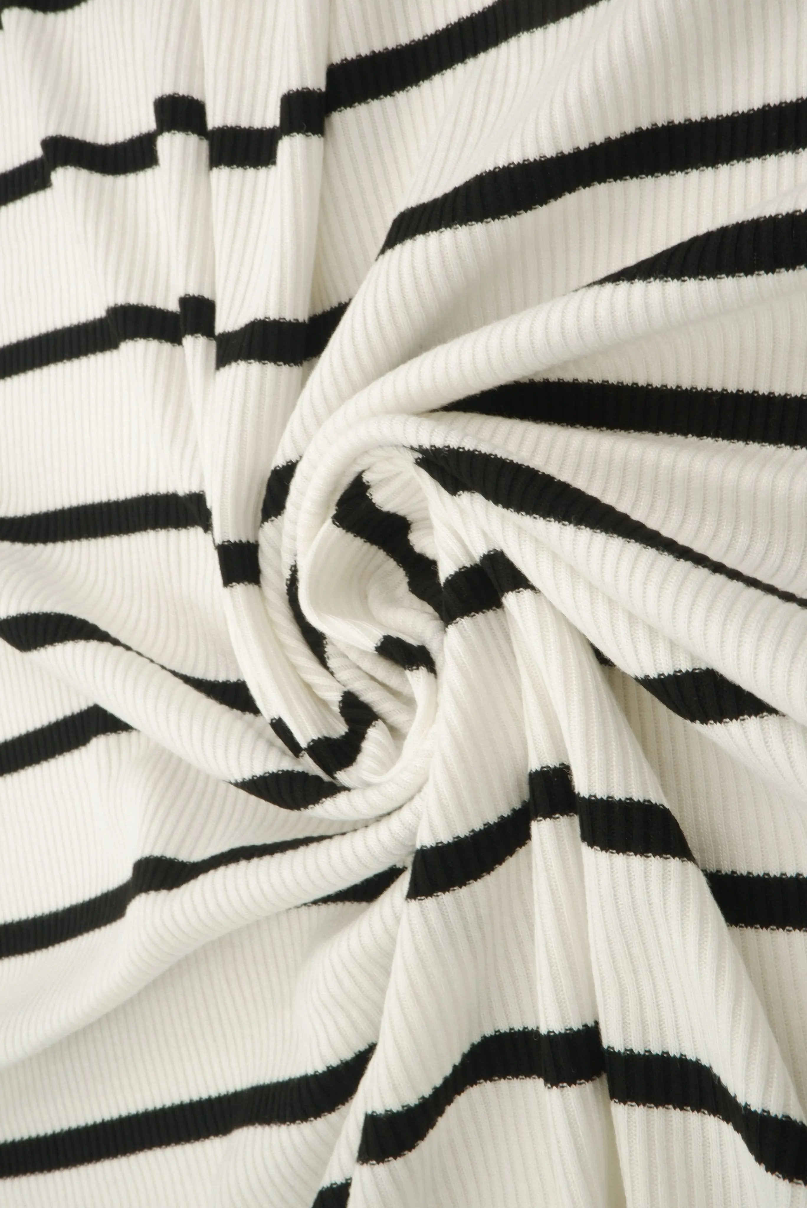 KNT4641 IVORY/BLACK KNIT