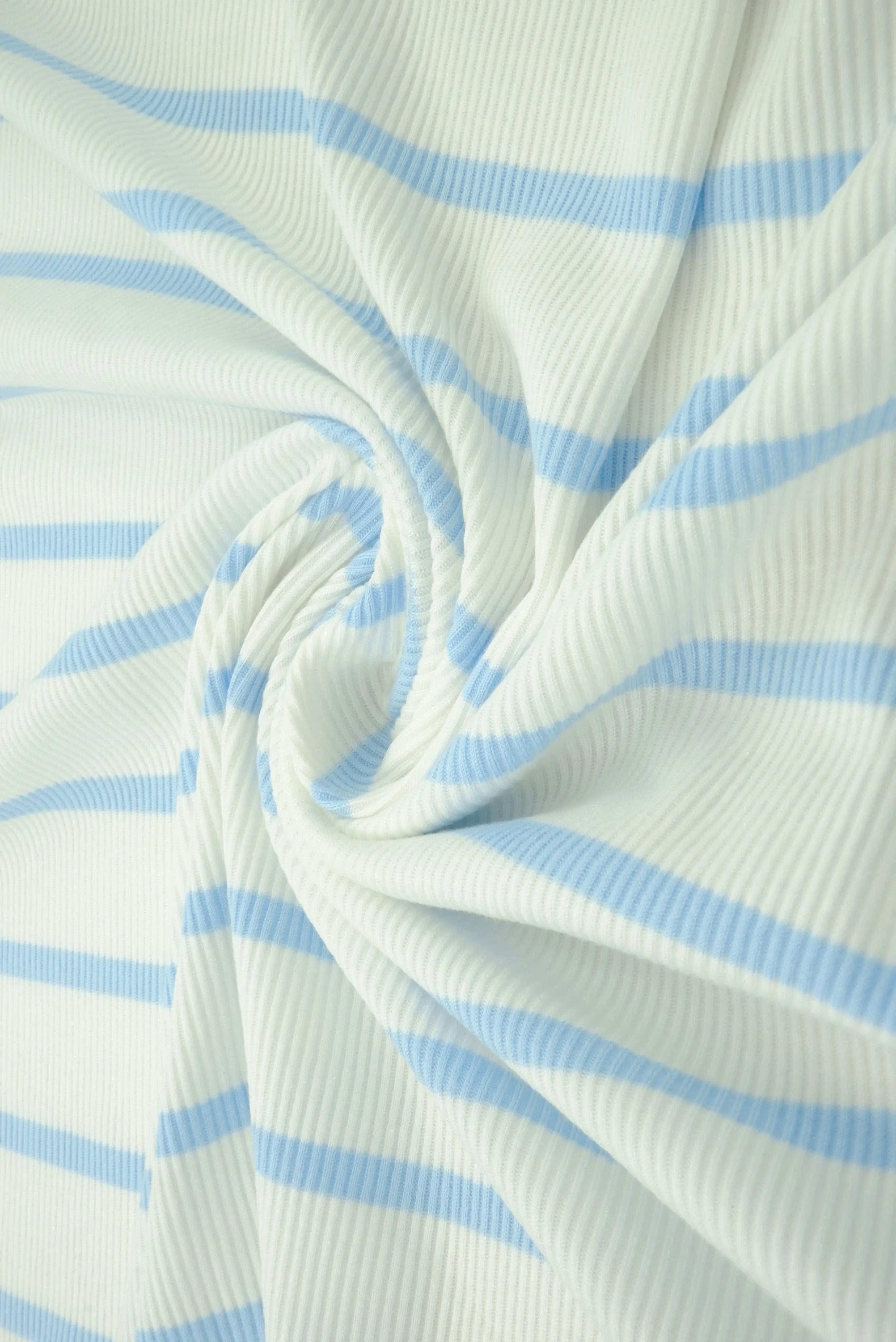 KNT4641 IVORY/BLUE LT. KNIT