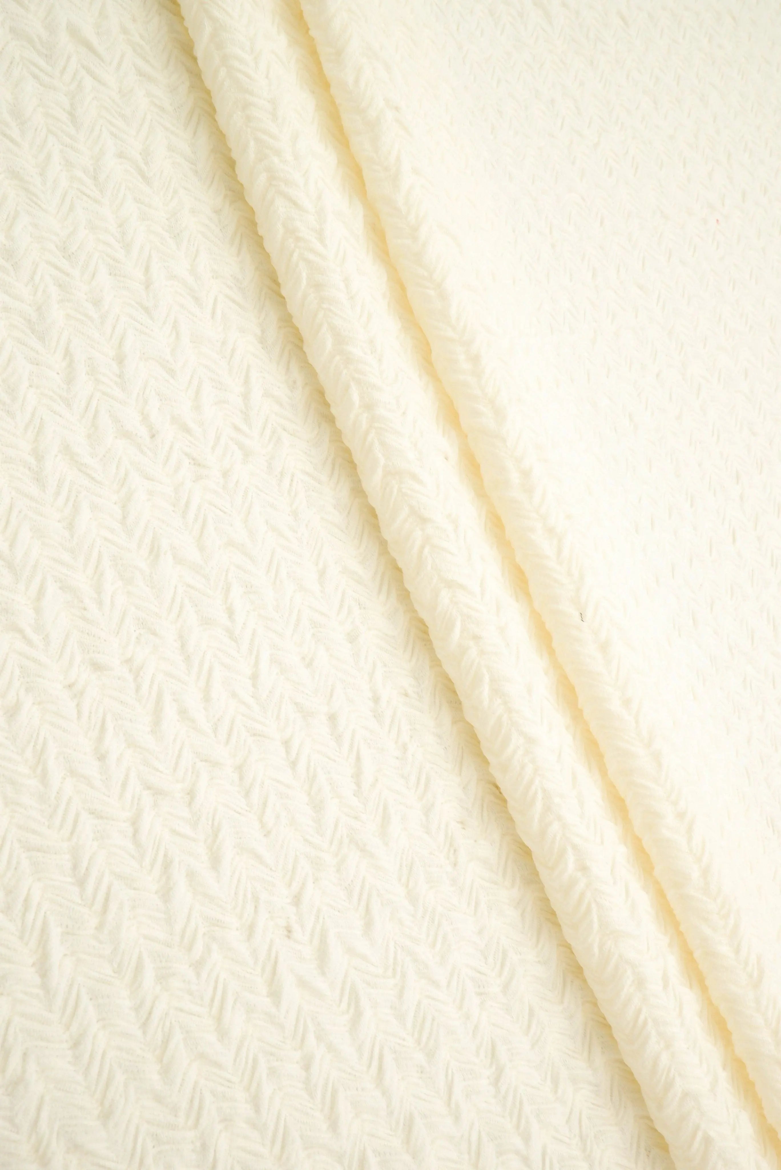 JACQ-4647 IVORY KNIT