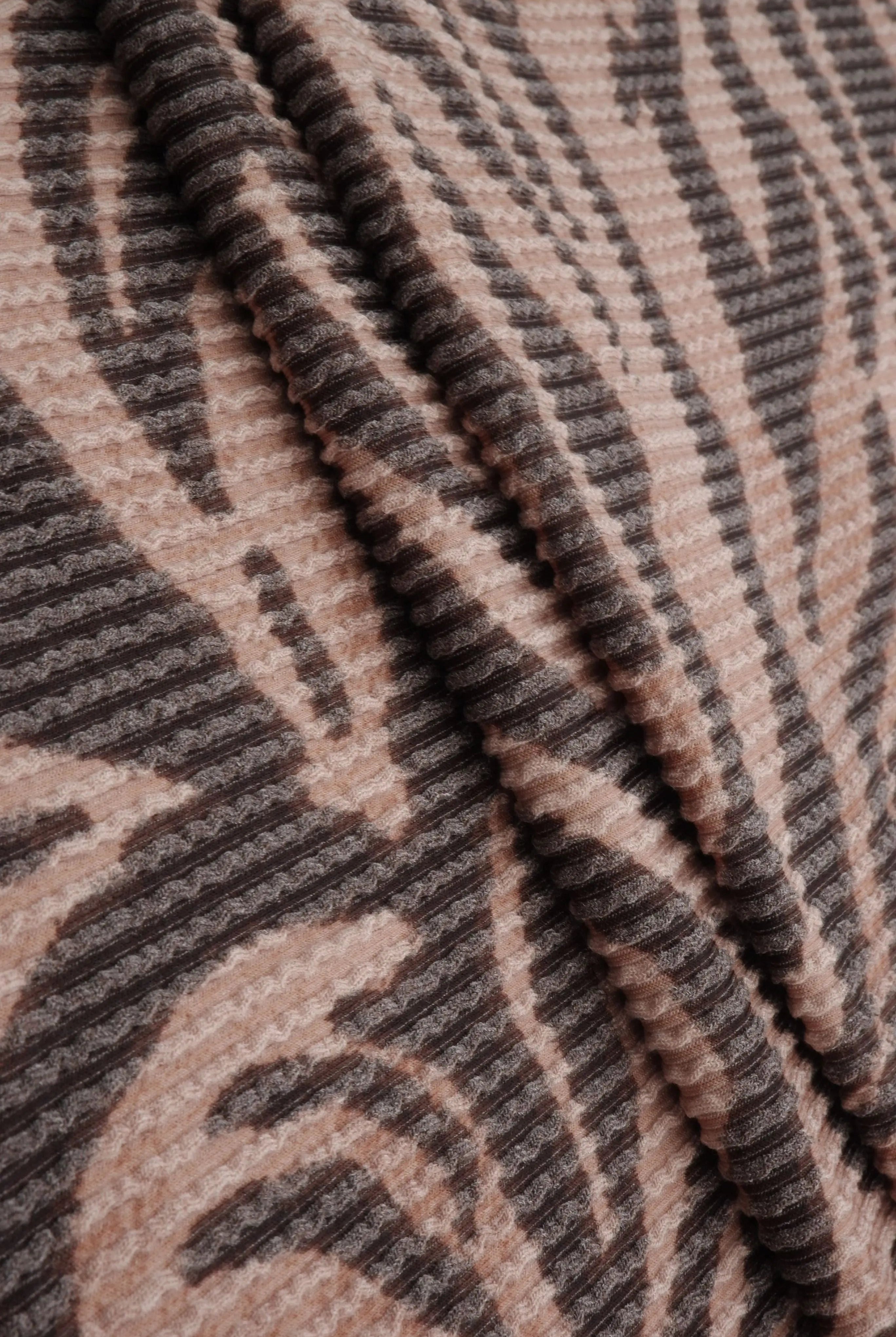 KNT4463-MS11564 MOCHA KNIT