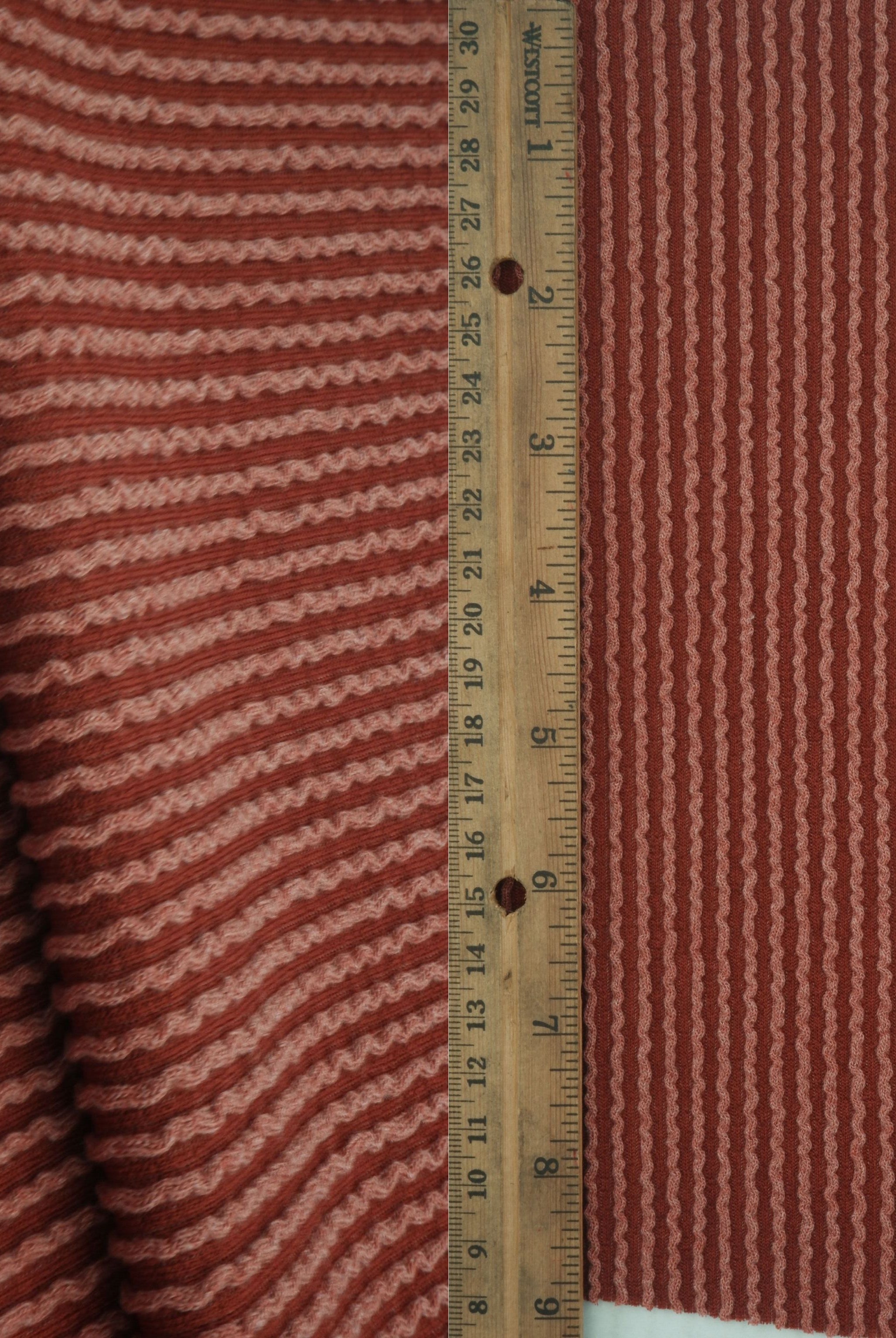 KNT4463 RUST DK BODYSUIT BOTTOMS CAMI DOUBLE KNIT DRESS JACQUARD LOUNGEWEAR NO-PRINT PANTS POLYESTER RAYON RIB SOLID SPANDEX STRETCH SWEATER T-SHIRT URBAN