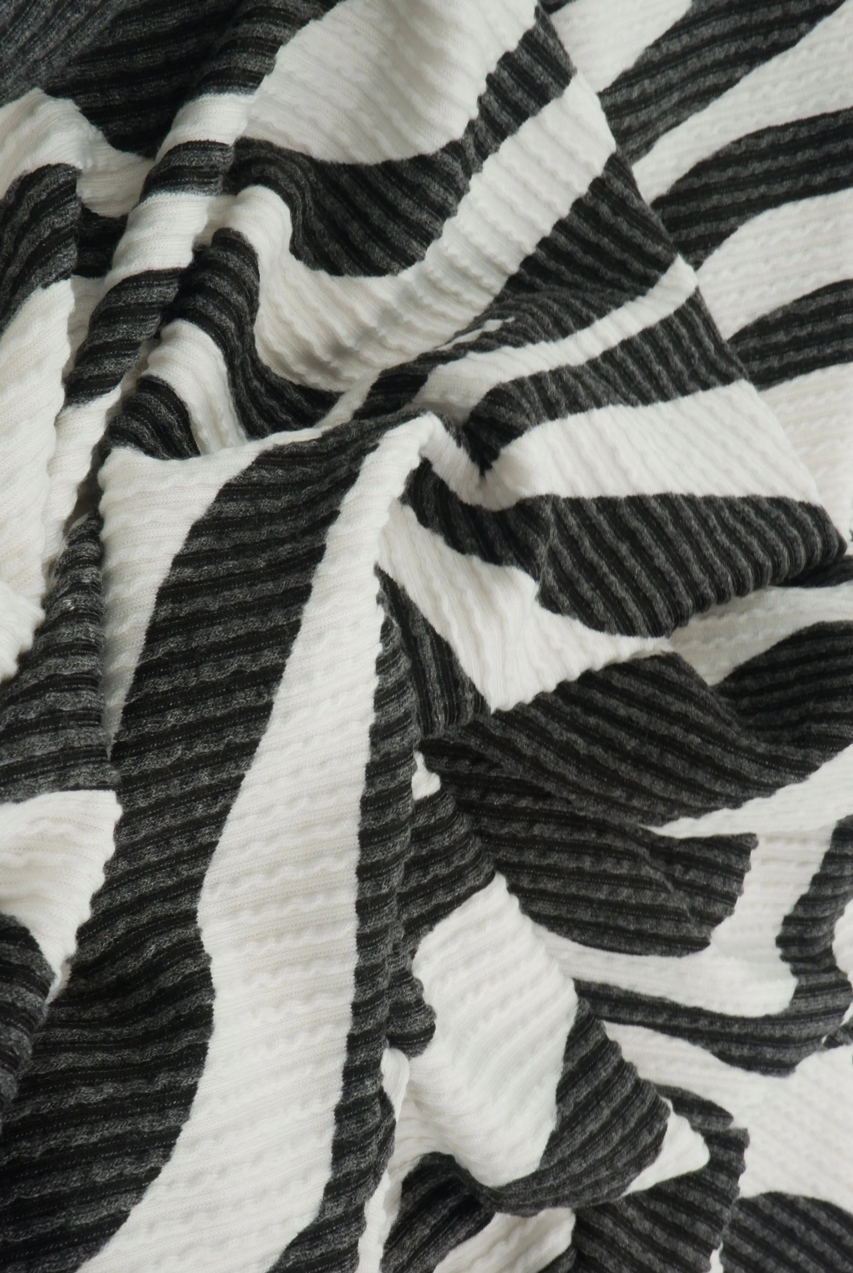 KNT4463-MS10129 BLACK KNIT