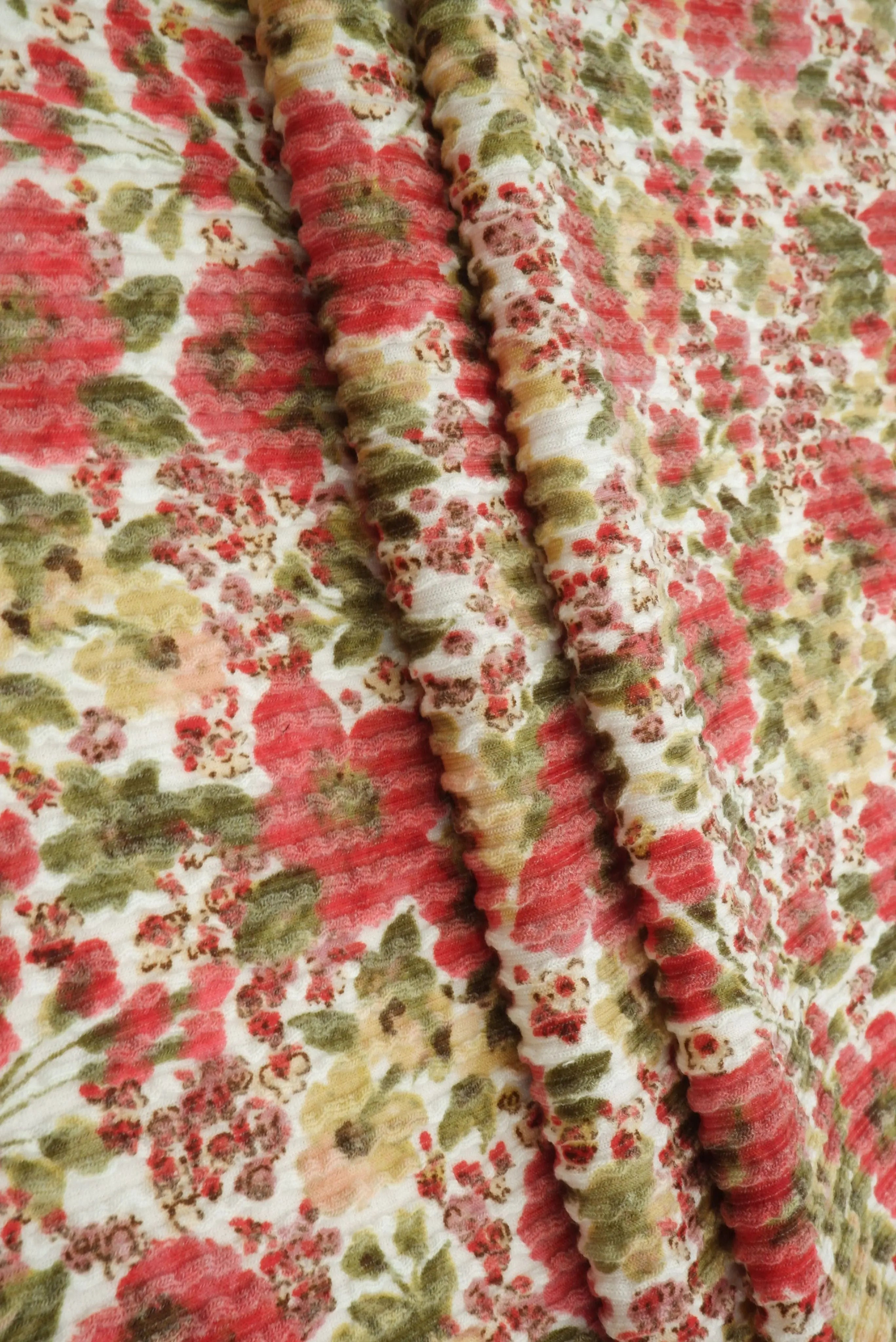 KNT4463-MS11062 IVORY/RED KNIT