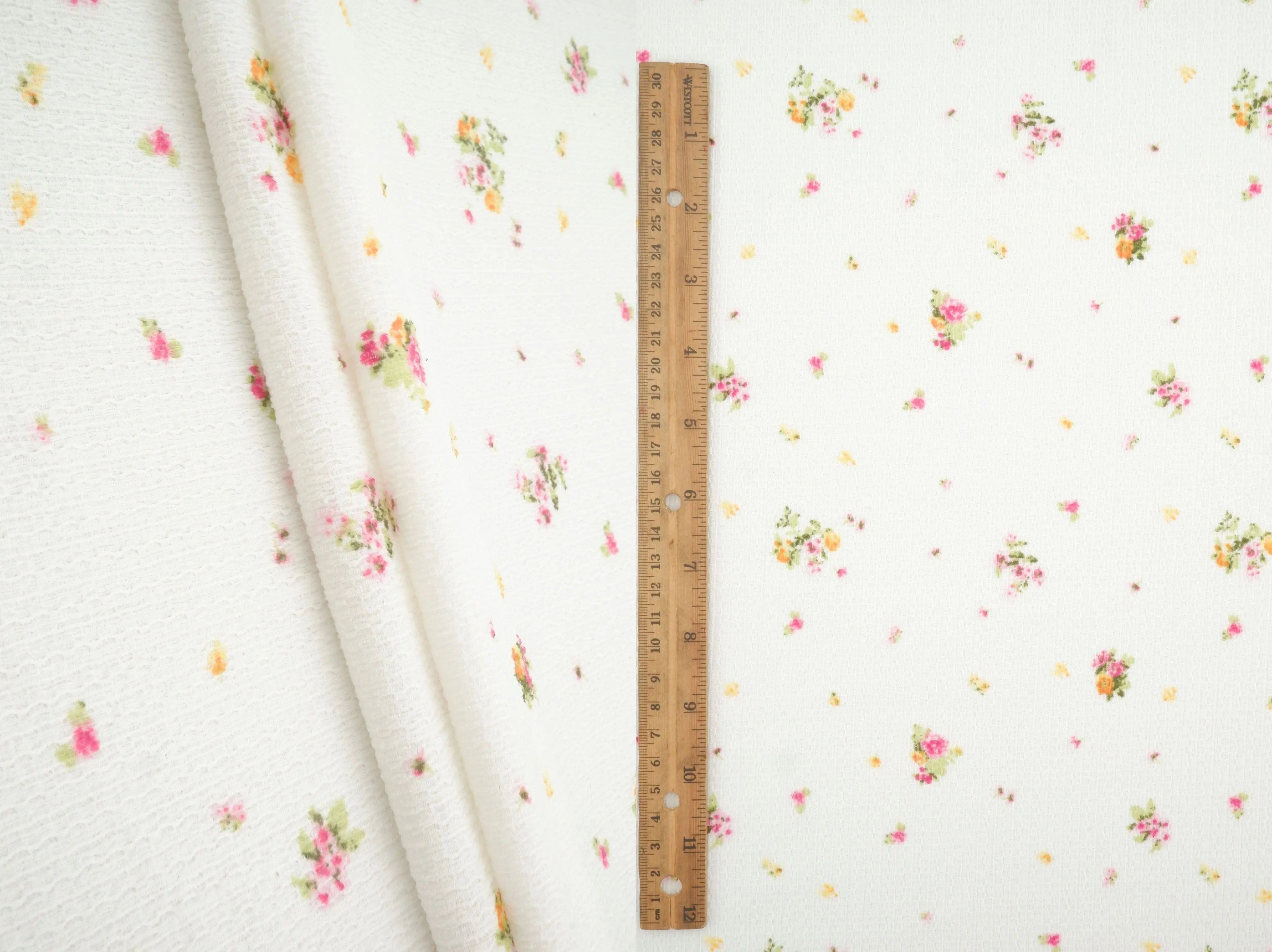 CRP4670-MS11578 IVORY/FUCSHIA KNIT