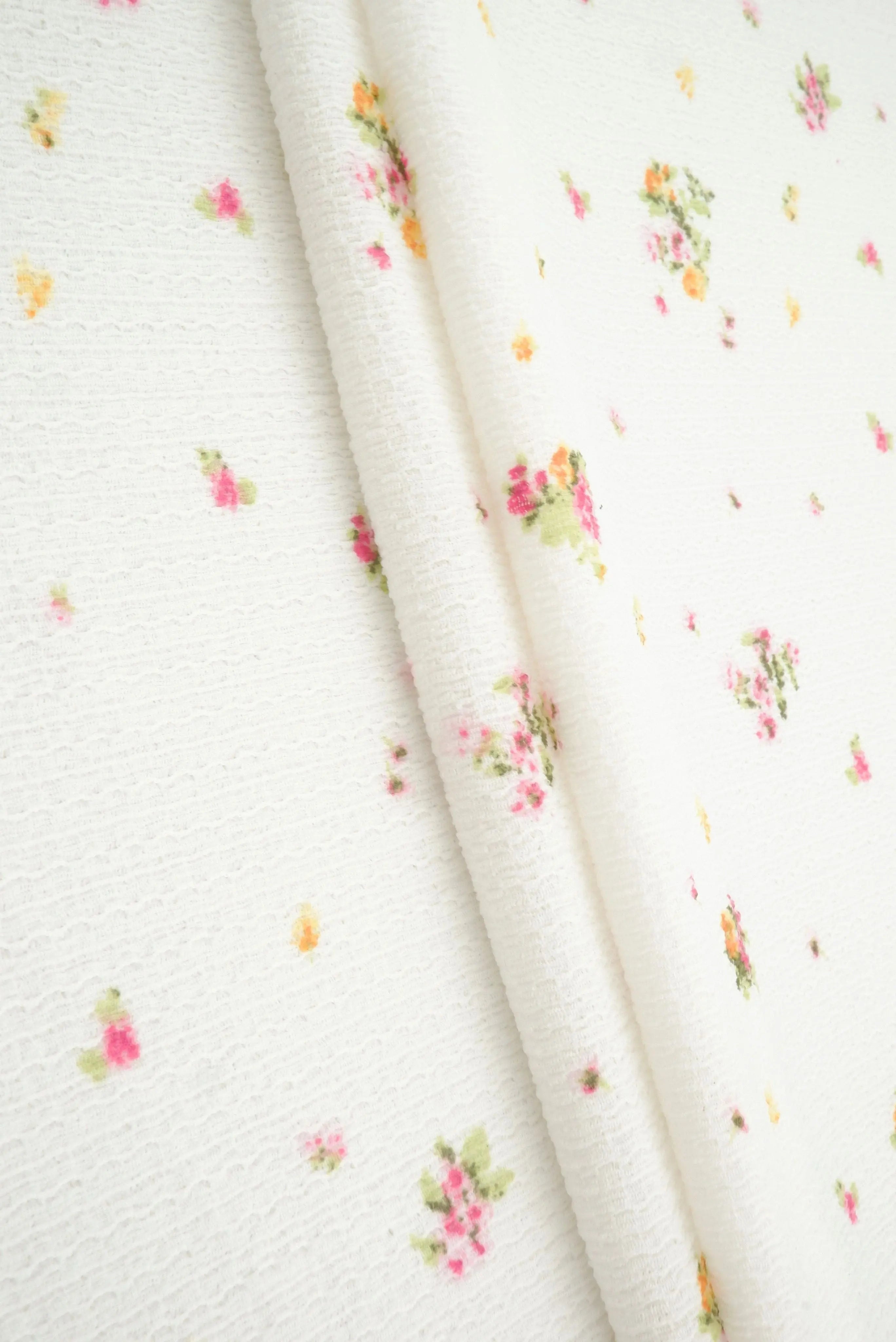 CRP4670-MS11578 IVORY/FUCSHIA KNIT