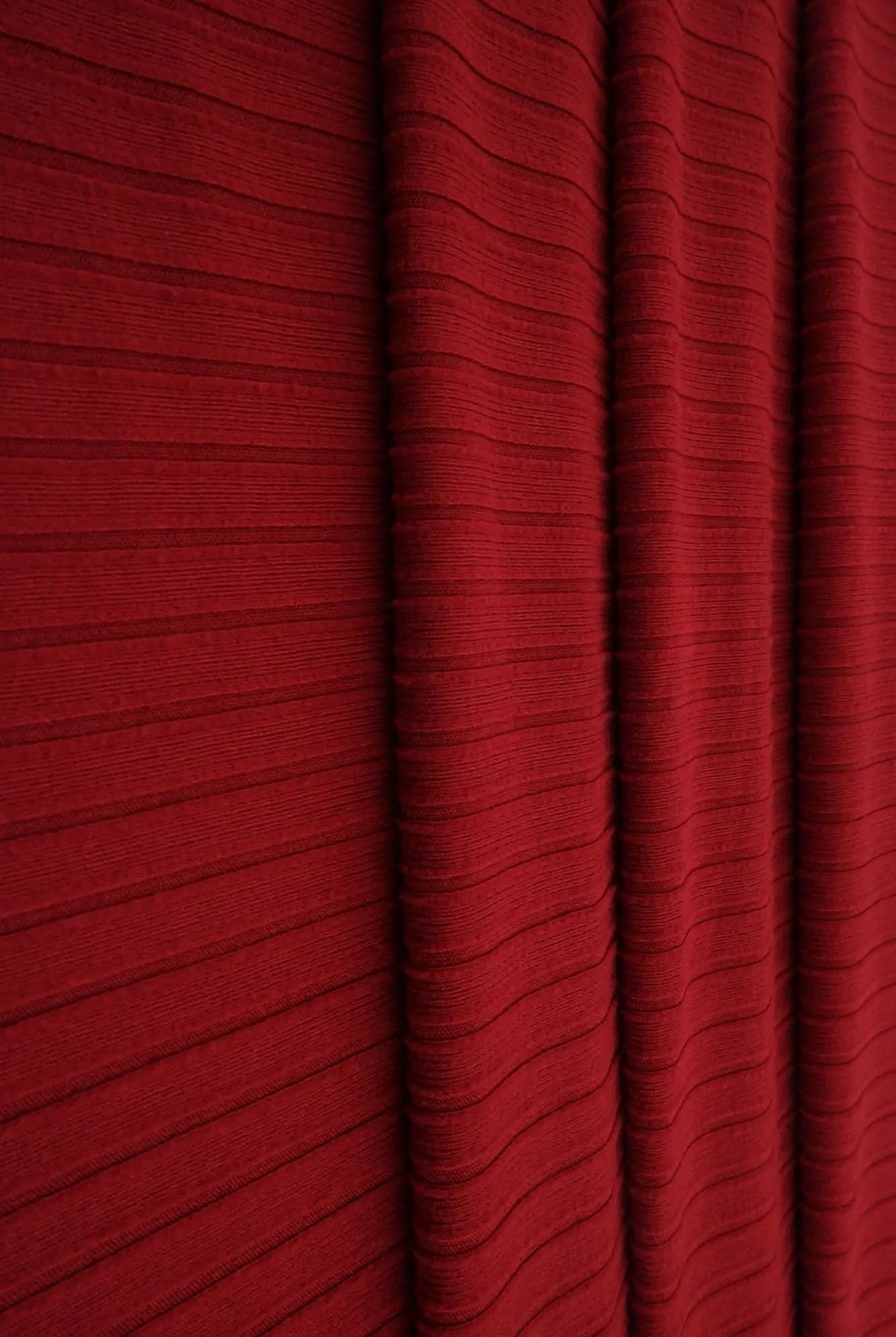 KNT4135 RED ACTIVEWEAR BIKER SHORTS BODYSUIT BOTTOMS CAMI DRESS KNIT LOUNGEWEAR NO-PRINT PANTS POLYESTER RED RIB 8X3 SOLID SPANDEX STRETCH SUBLIMATION T-SHIRT TOPS TUNICS YUMMY