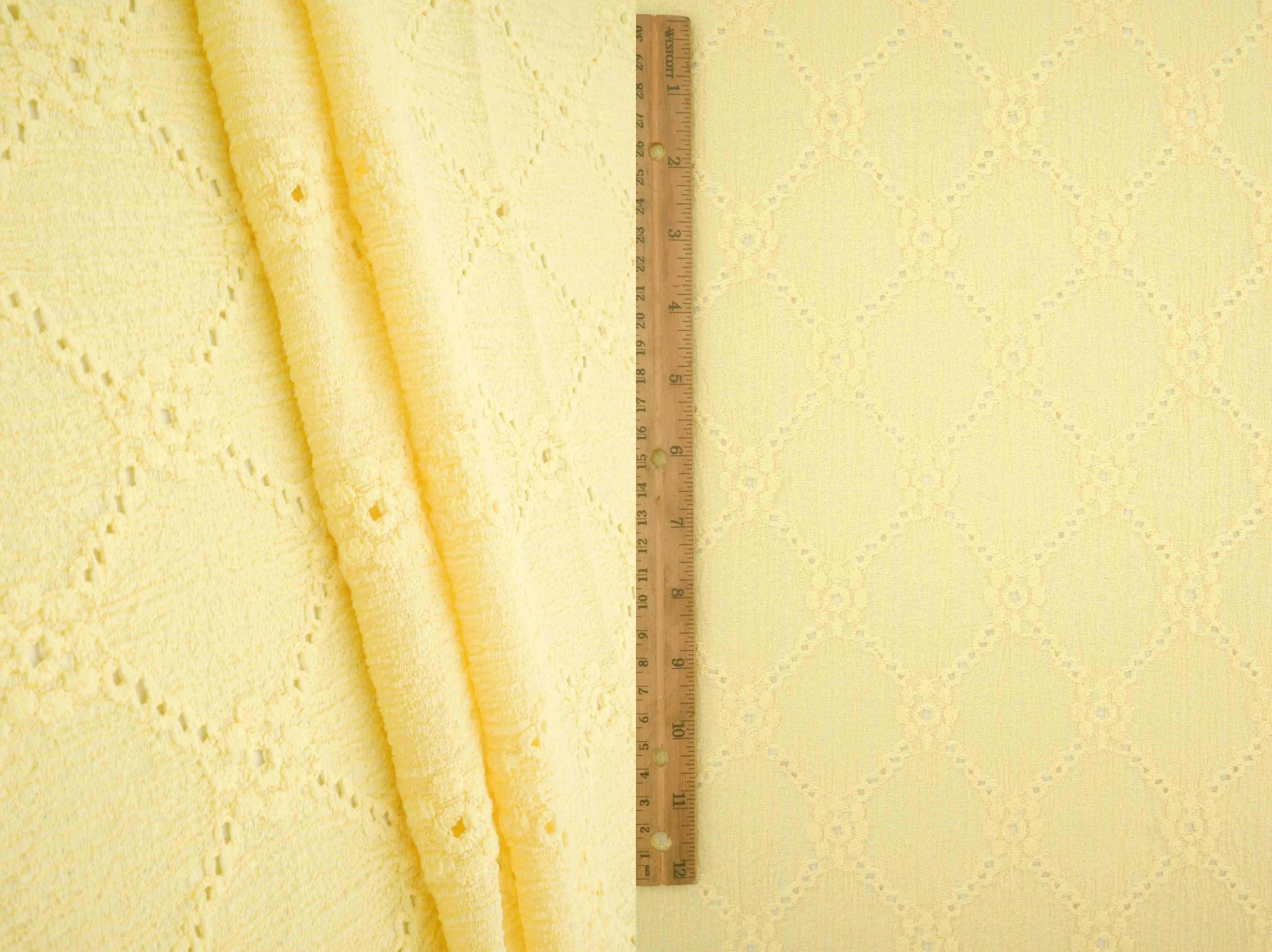 LACE4673 YELLOW BUTTER LACE