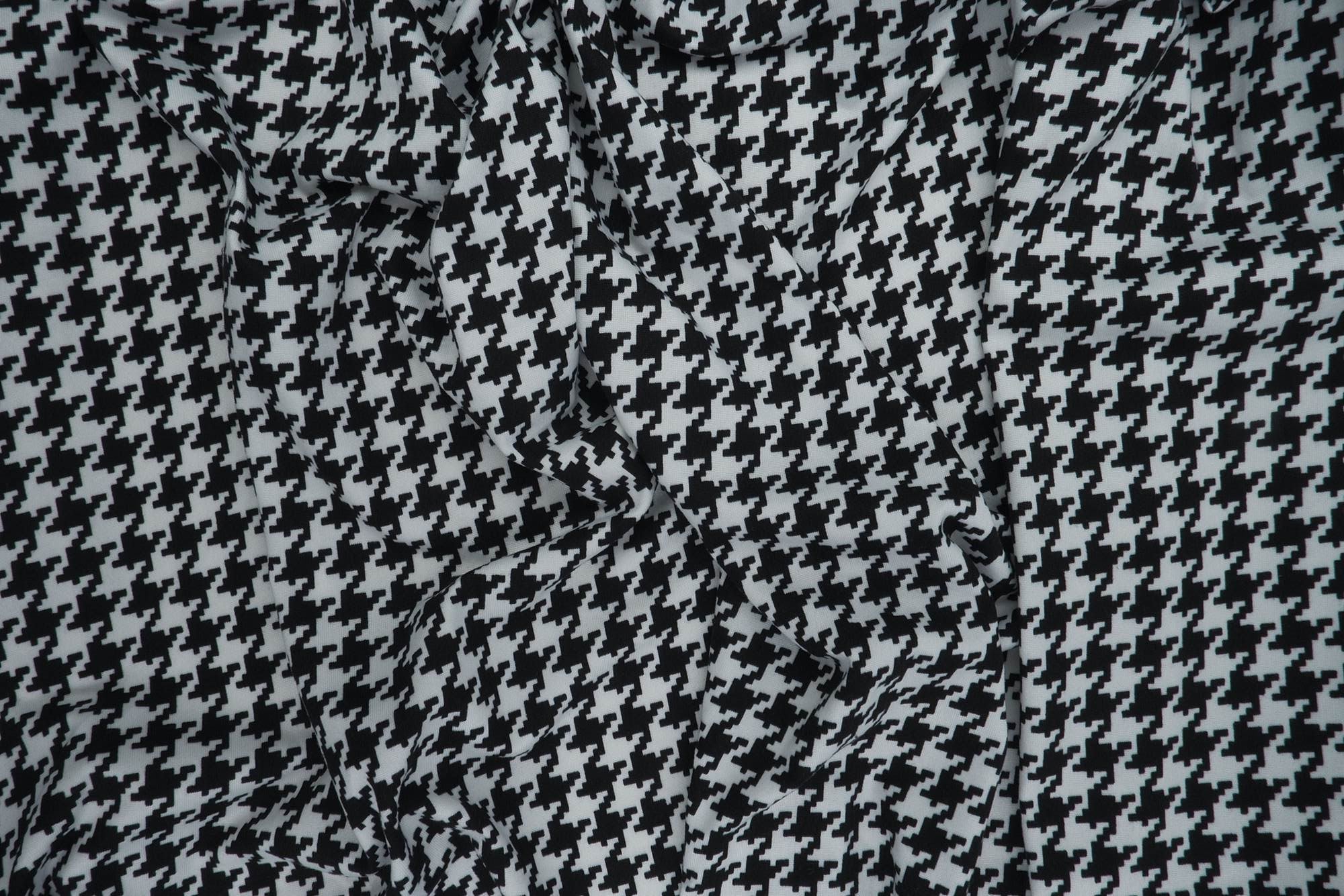 KNT2100-DU187 BLACK BIKER SHORTS BLACK BODYSUIT CAMI DTY BRUSHED HOUNDSTOOTH KNIT POLYESTER PRINT SPANDEX STRETCH WHITE