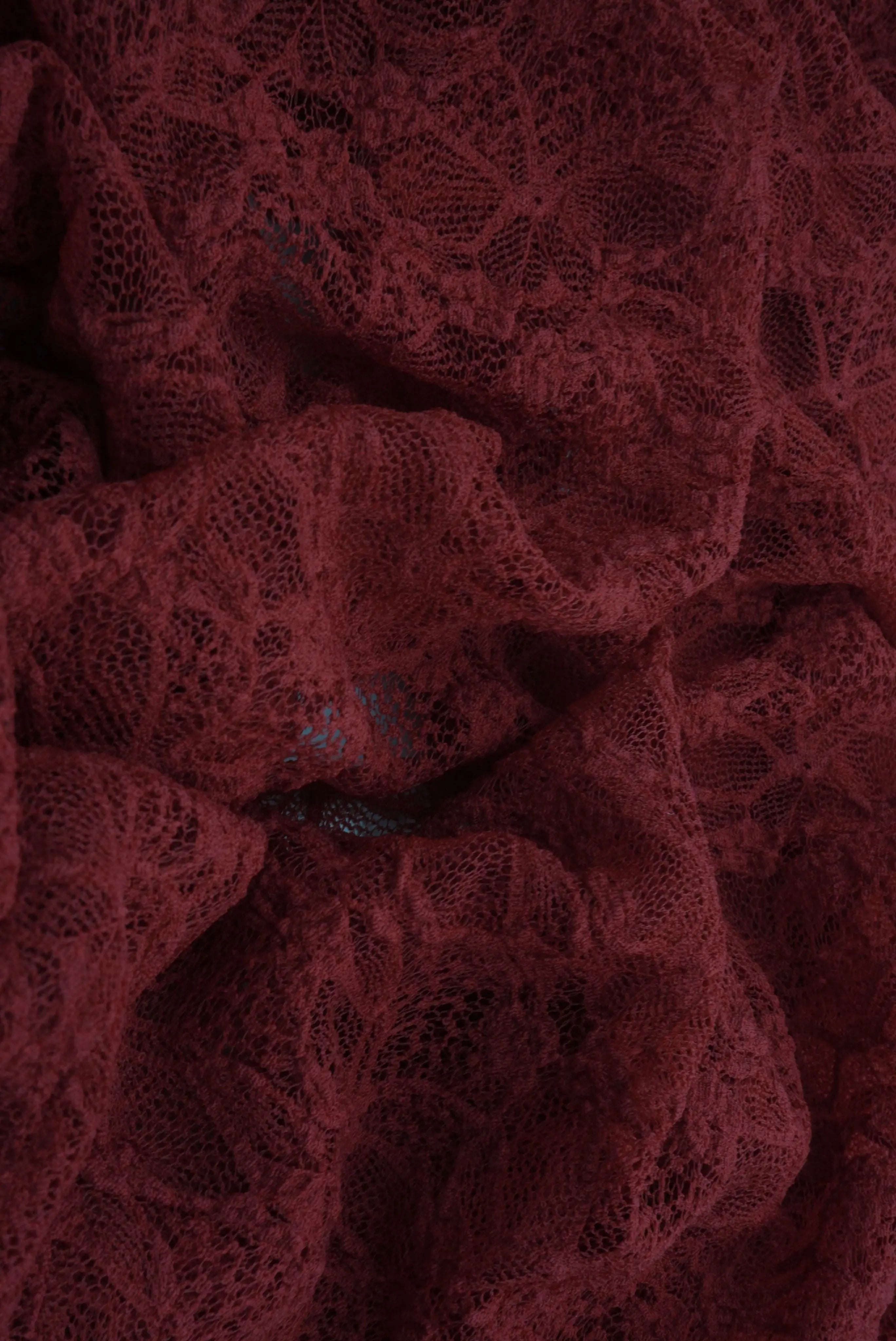 LACE4661 CHERRY RED KNIT