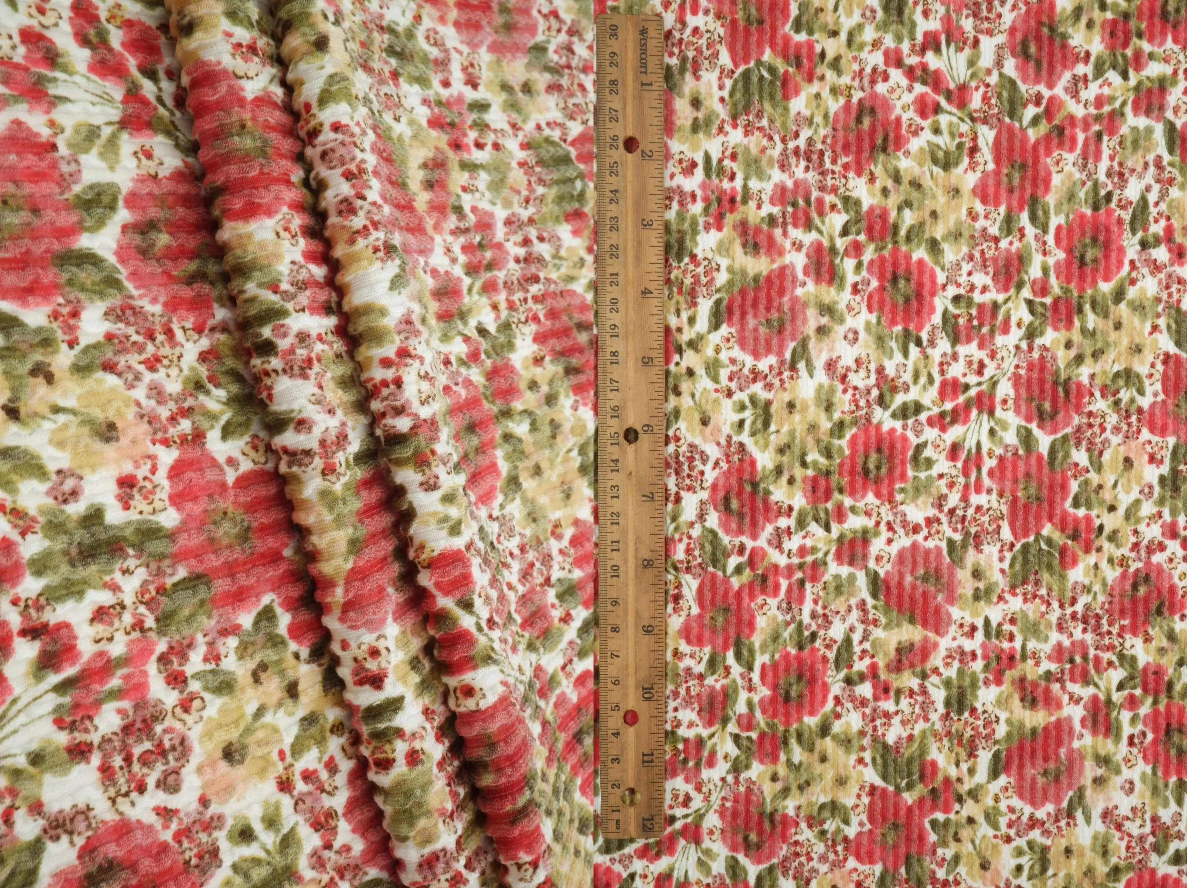 KNT4463-MS11062 IVORY/RED KNIT