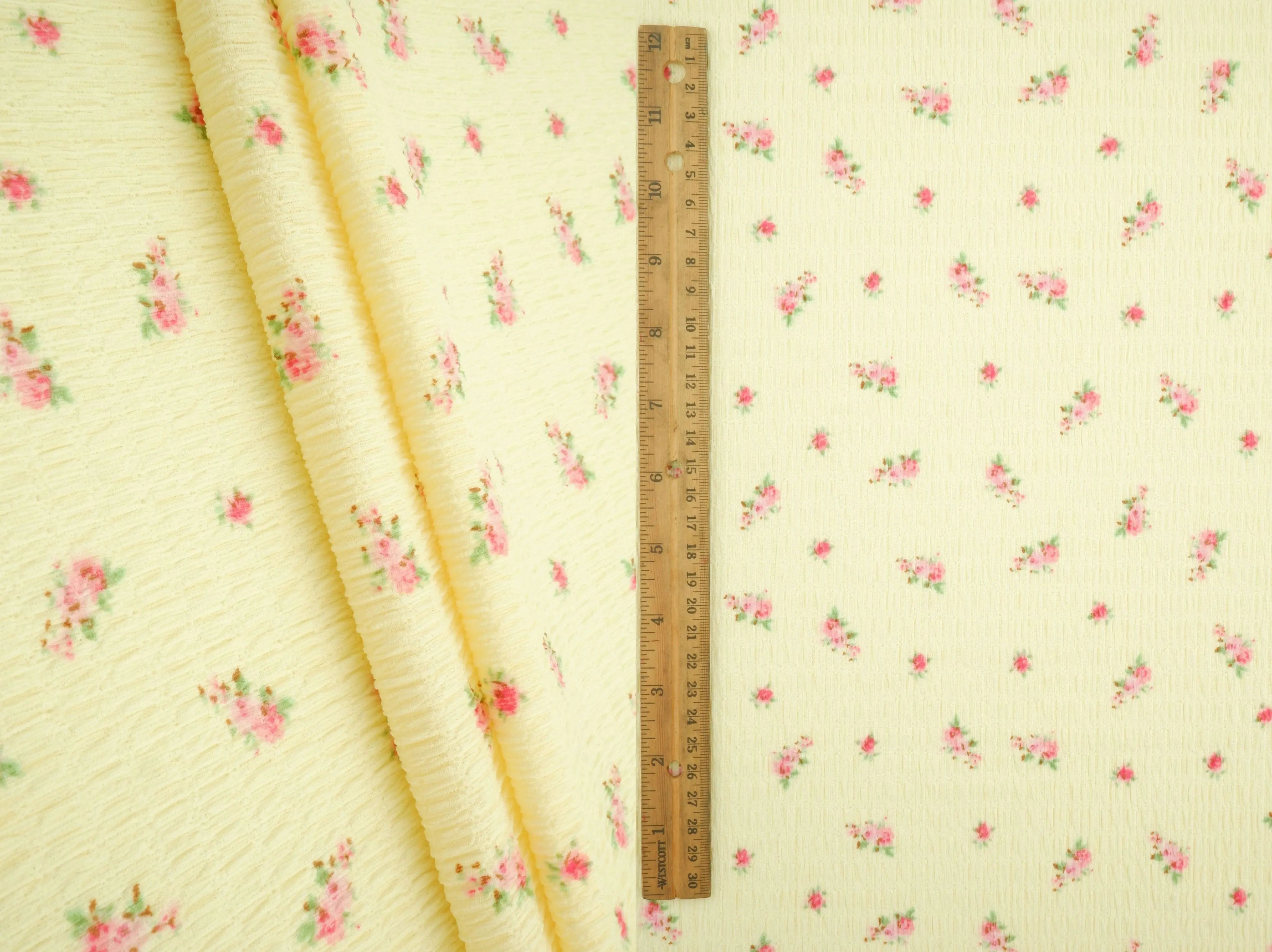 CRP4628-MS11571 YELLOW LT. WOVEN