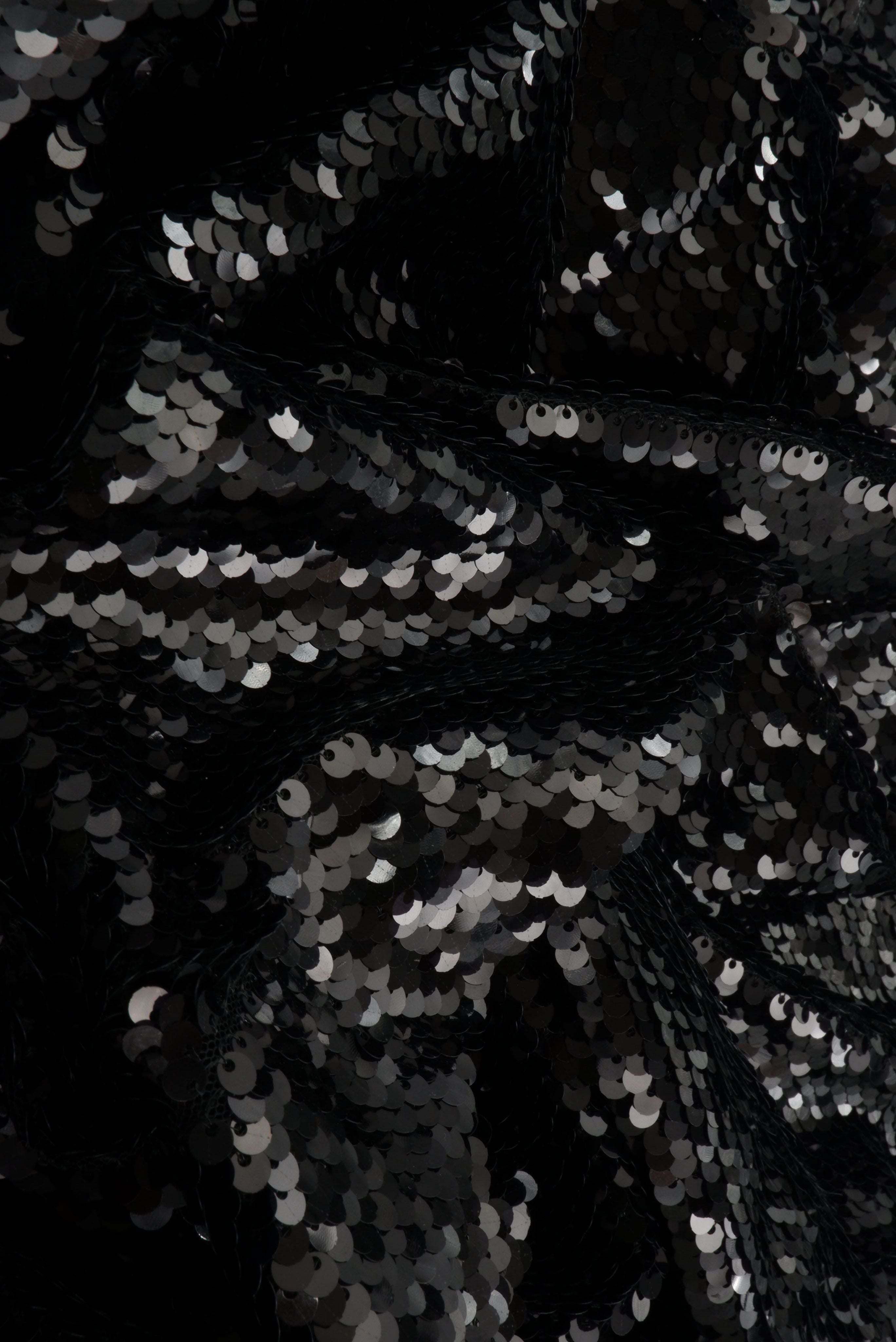 031726 SEQUIN BLACK SEQUINS