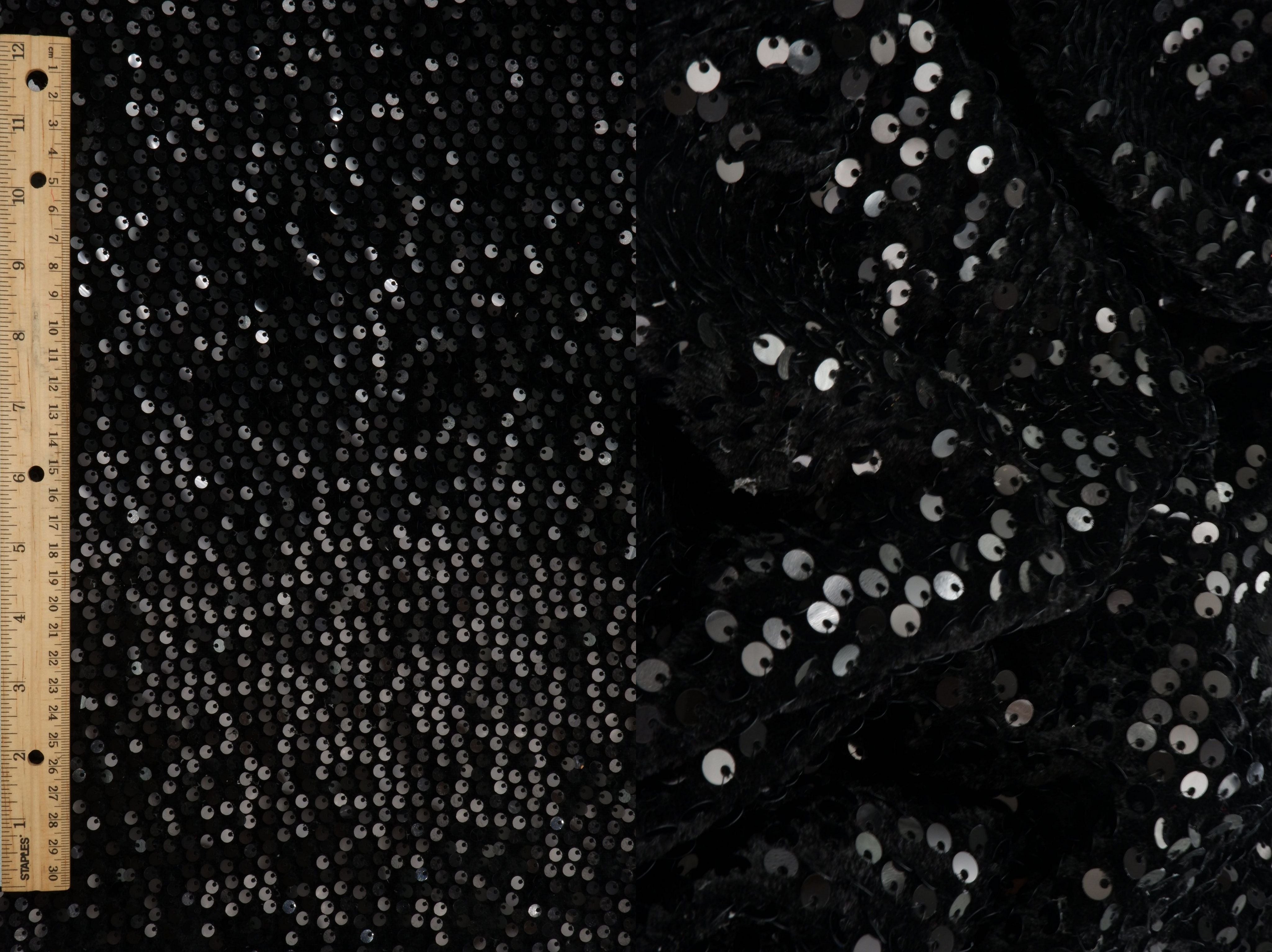 SEQ-2324 BLACK KNIT SEQUINS