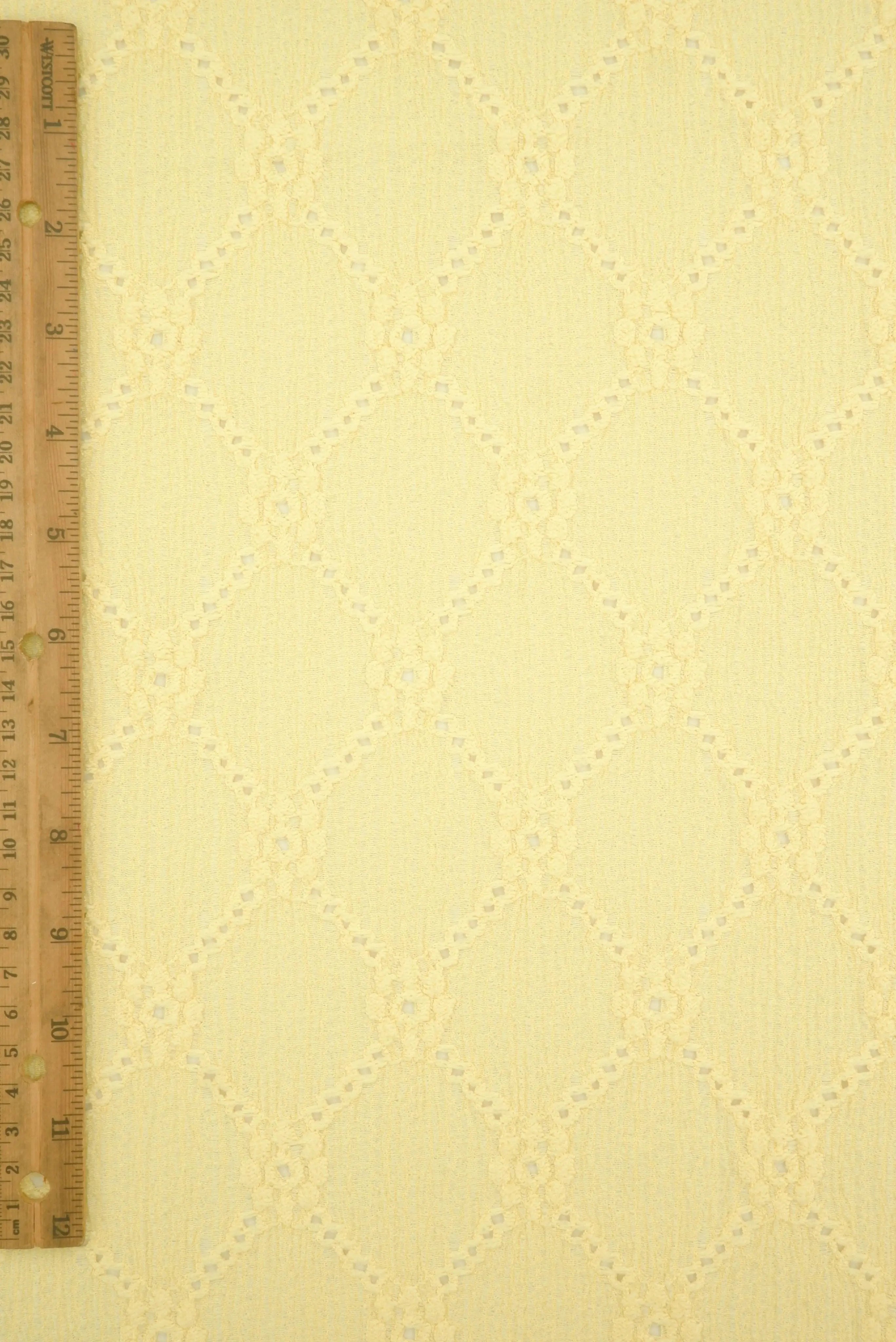 LACE4673 YELLOW BUTTER LACE